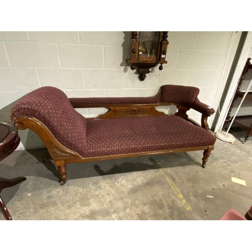 77 - Victorian chaise longue 183cm L