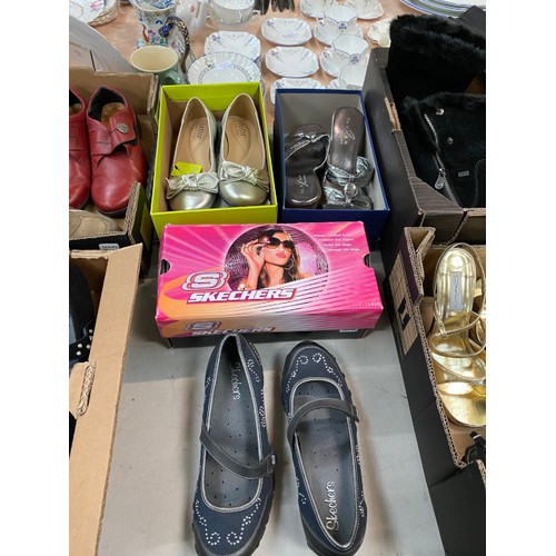 453 - Assorted shoes and boots including Sketchers (size 4, boxed) Hotter (size 4, boxed) Lunar (size 7, b... 