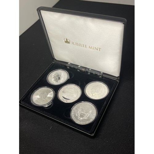 46 - “Jubilee Mint” The 2019 Fine Silver Coin Collection
Countries of Issue: The United Kingdom, Canada, ... 