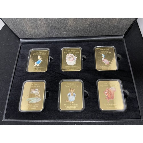 80 - The World of Peter Rabbit Gold-Plated Ingot Collection 
Dimensions: 50mm x 38.5mm
Finish: Proof-like... 