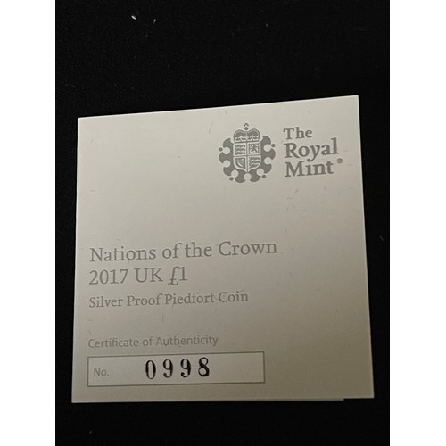 69 - “The Royal Mint” Nations of The Crown 2017 UK £1 Silver Proof Piedfort Coin 
Denomination: £1
Issuin... 