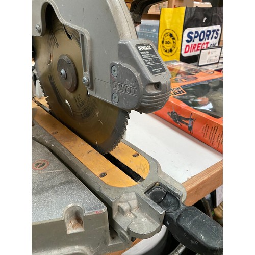 454 - DeWalt chop saw DW718XPS - LX