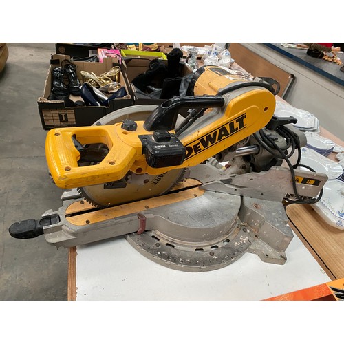 454 - DeWalt chop saw DW718XPS - LX