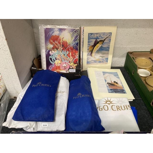 259 - Collection of P&O Cruises memorabilia inc. 91 menu's, gala dinner menu, Captain's welcome aboard din... 