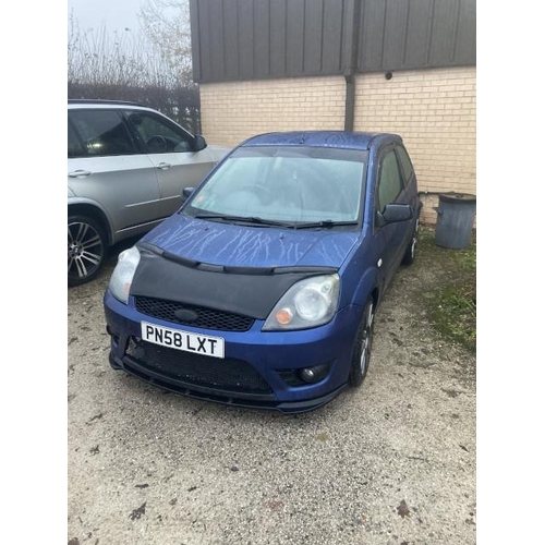 188 - PN58 LXT Ford Fiesta Zetec Blue 80 in blue, 1388CC, petrol, 3 door hatchback, 3 keys. Date of first ... 