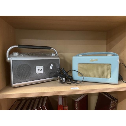 229 - 2 Roberts DAB radios RD-20 & ISTREAM2 with mains leads