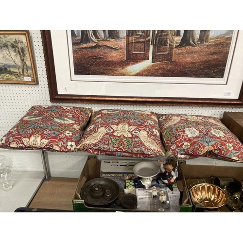 318 - 3 William Morris pattern cushions 38SQ