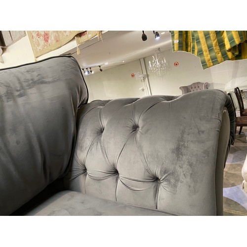 31 - Grey velvet settee with buttoned scrolled arms 190W (no feet)