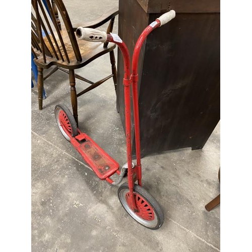 148 - Vintage Triang scooter in red