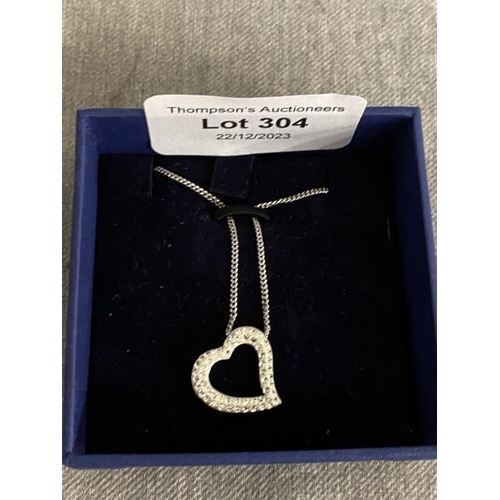 304 - Boxed Swarovski necklace