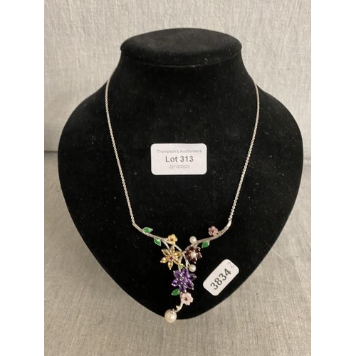 313 - Silver floral design necklace