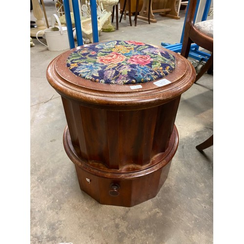 76 - Victorian circular mahogany commode 47H 43cm diameter