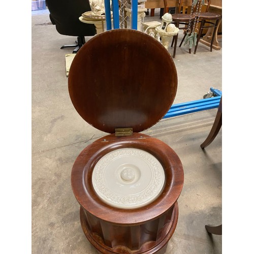 76 - Victorian circular mahogany commode 47H 43cm diameter