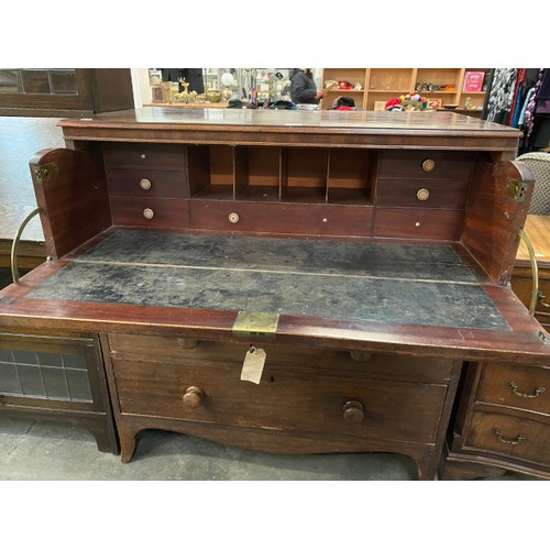 150 - 19th century mahogany secretaire with 1 key 107H 101W 54D