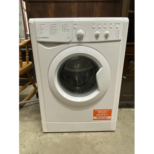 177 - Indesit  IWC71252 WUKN washing machine 60W