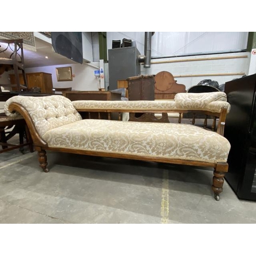 190 - Edwardian mahogany framed chaise longue 195W