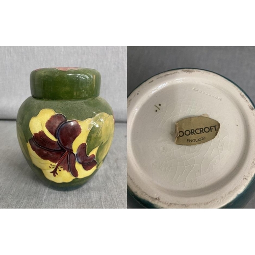 340 - Moorcroft green 'Hibiscus' ginger jar with cover & sticker to base & interior of lid 15.5H 14Diam