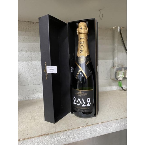 469 - Boxed Moet & Chandon 2012 Grand Vintage champagne 750ml