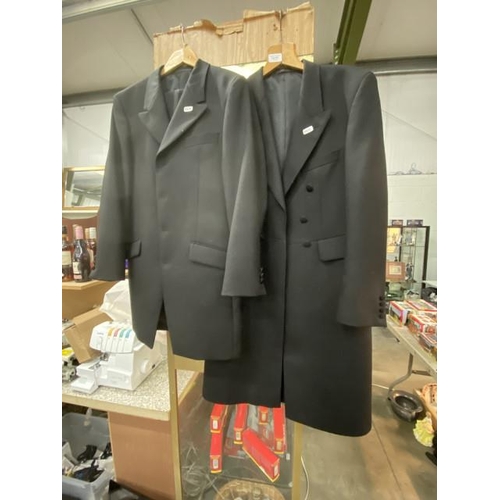 510 - FH The Tailoring Experience evening coat (pure wool size 38R) and Allens of Harrogate evening suit (... 