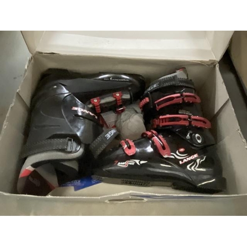 535 - Boxed Lange Banshee 7 black ski boots (size 10)