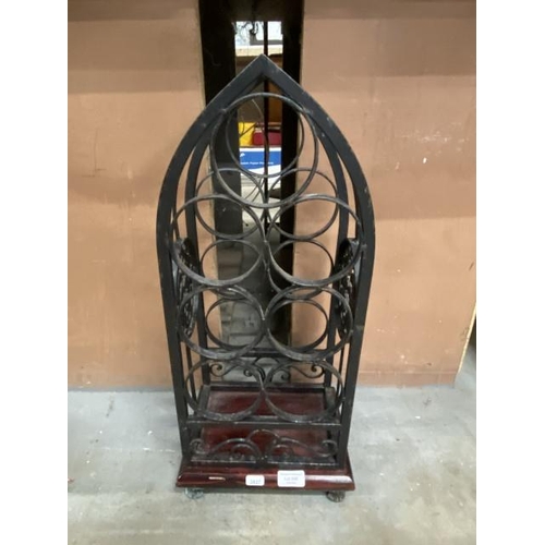 540 - Wrought iron 7 bottle wine rack