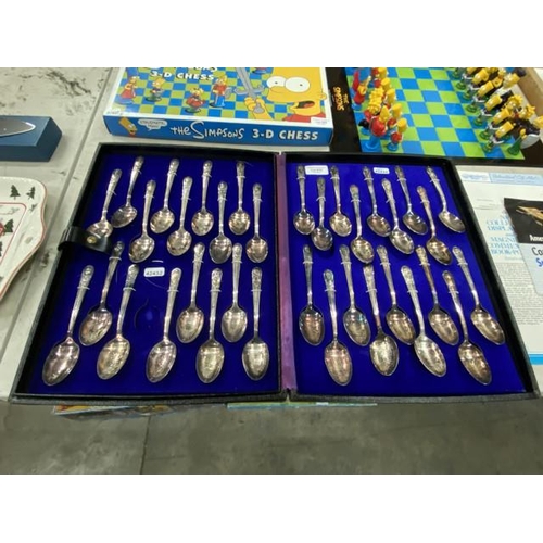 570 - Cased Commemorative silver plated spoon collection 