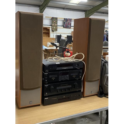 575 - 2 Yamaha NS-200 speakers, SONY synthesizer ST-SE370, cassette deck TC-WE475, amplifier TA-FE370 and ... 