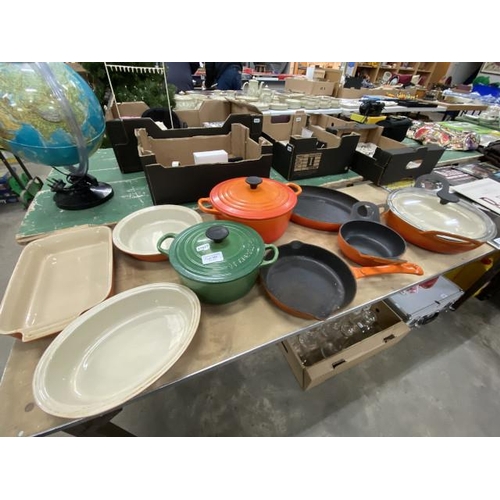 583 - 8 pieces of Le Creuset including lidded casserole pots, gratin dishes, pans etc and one other