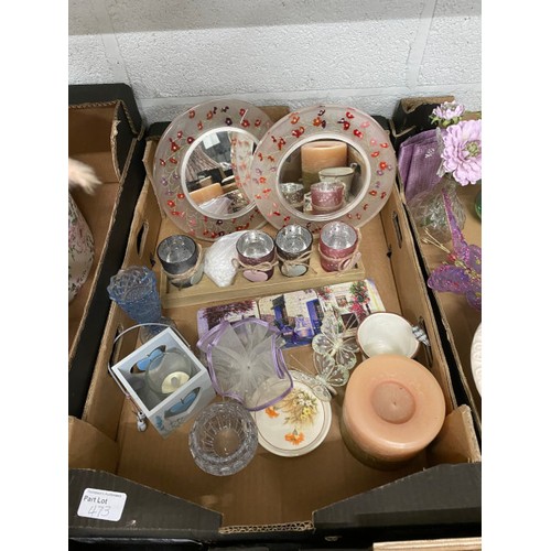 473 - Assorted collectables including V & A fine china two tier cake stand (new with box), RHS Pimpernel p... 