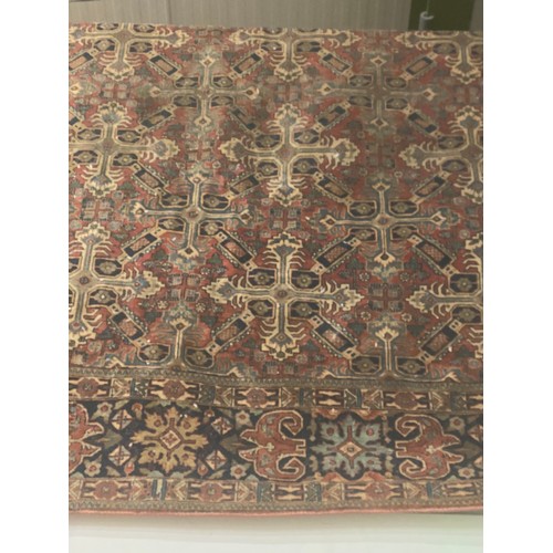 267 - Persian style carpet 233 x 315cm