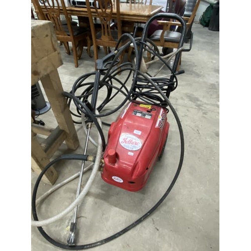 113 - W Bateman & Co Reno 1700 heavy duty pressure washer sold as seen