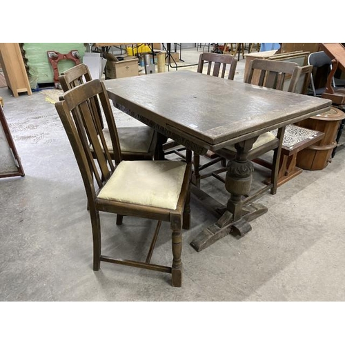 114 - Striped oak draw leaf table with pineapple base 77H 122W 81D and 4 chairs