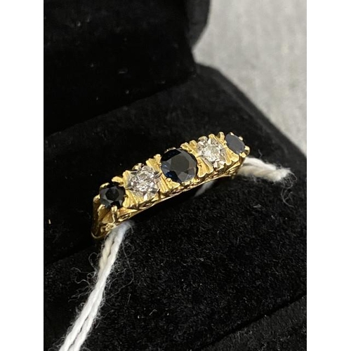 186 - 18ct gold with garnet and diamonds ladies ring 6g (Size X)