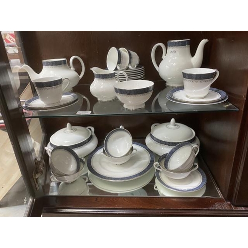 286 - Royal Doulton 'Sherbrooke' tableware's (33 pieces) no lids to coffee pot and tea pot