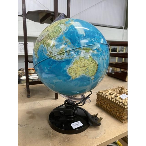 312 - Illuminated Tecnodidattica desk globe