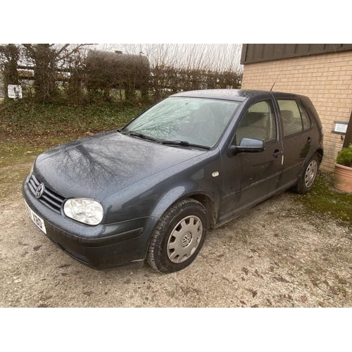 386 - W157 XBD VW Golf SE, 5 door hatchback in grey, Date of first registration 02/05/2000, 1600CC, petrol... 