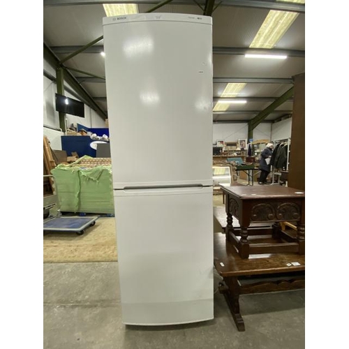 145 - Bosch Classixx fridge freezer 170H 55W 60D