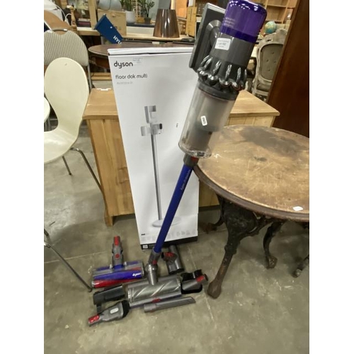 152 - Dyson SV14 with accessories (no charger) & a Dyson Floor Dok Multi (new)
BUYER RETURNING