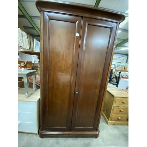 159 - Willis & Gambier mahogany 2 door wardrobe with hanging rail to the interior and 1 key 198H 115W 68D