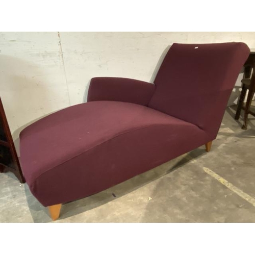 76 - Place chaise longue by Jose Gras for Grassoler 81H 156W