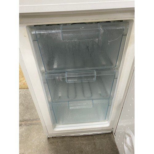 145 - Bosch Classixx fridge freezer 170H 55W 60D