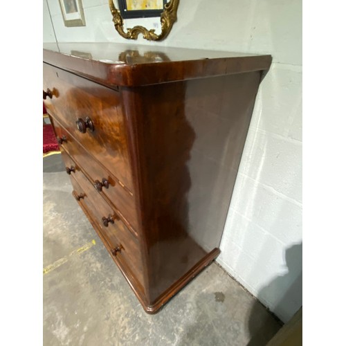 69 - Victorian mahogany 4 drawer chest 124H 122W 55D