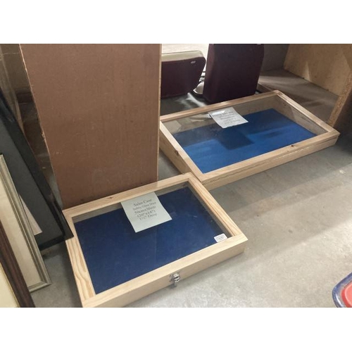 563 - 2 pine sales display cases 80x43cm & 50x36cm NEW