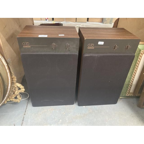 577 - Pair of Goodmans Q70 speakers