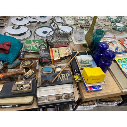 593 - Large quantity of mid 20 century collectables including boxed The All British Skates, ARP first aid ... 