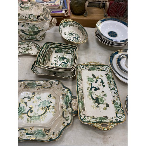 601 - 31 pieces of Royal Doulton Carlyle dinner and tea wares, 10 pieces Mason's Ironstone Chartreuse etc