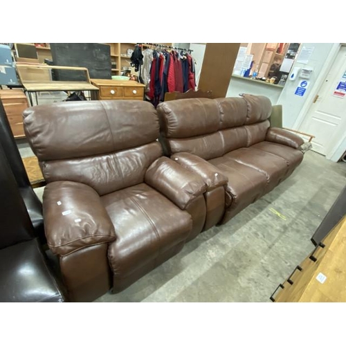 180 - Leggett & Platt brown leather manual reclining 2 piece suite ( settee 220W & chair 105W)