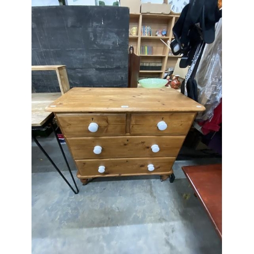 191 - Victorian pine 2 over 2 chest of drawers 83H 88W 45D