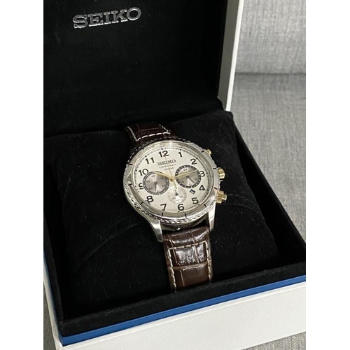 271 - Cased Seiko chronograph 100m watch 7T12-0AR0