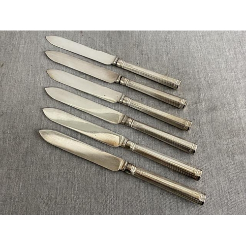 301 - Set of 6 Thomas Bradbury & Sons Ltd Sheffield silver handled knives